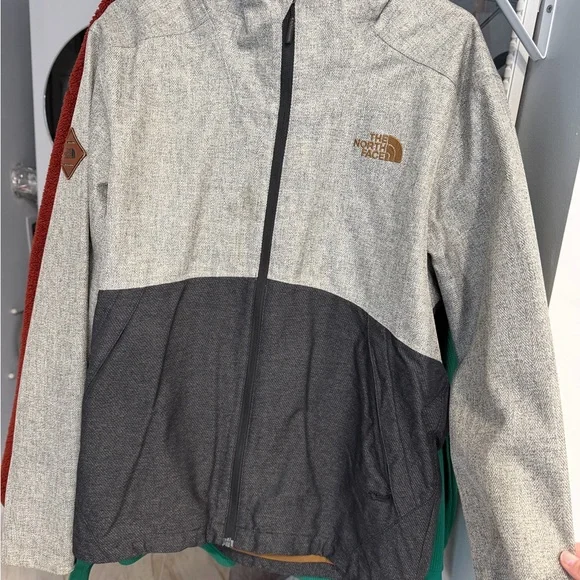 The North Face Jacket - Picture 1 of 4